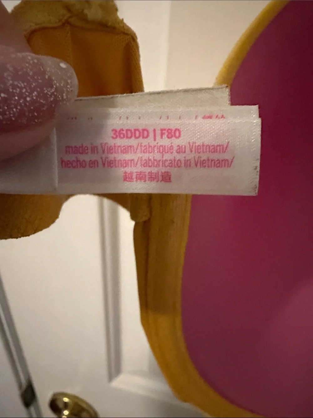 Victoria's Secret Smooth T-Shirt Bra in Mustard Yellow
